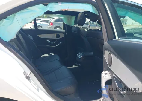 2019 Mercedes-Benz C 300 4Matic из США, поврежденный, VIN 55SWF8EB7KU310912